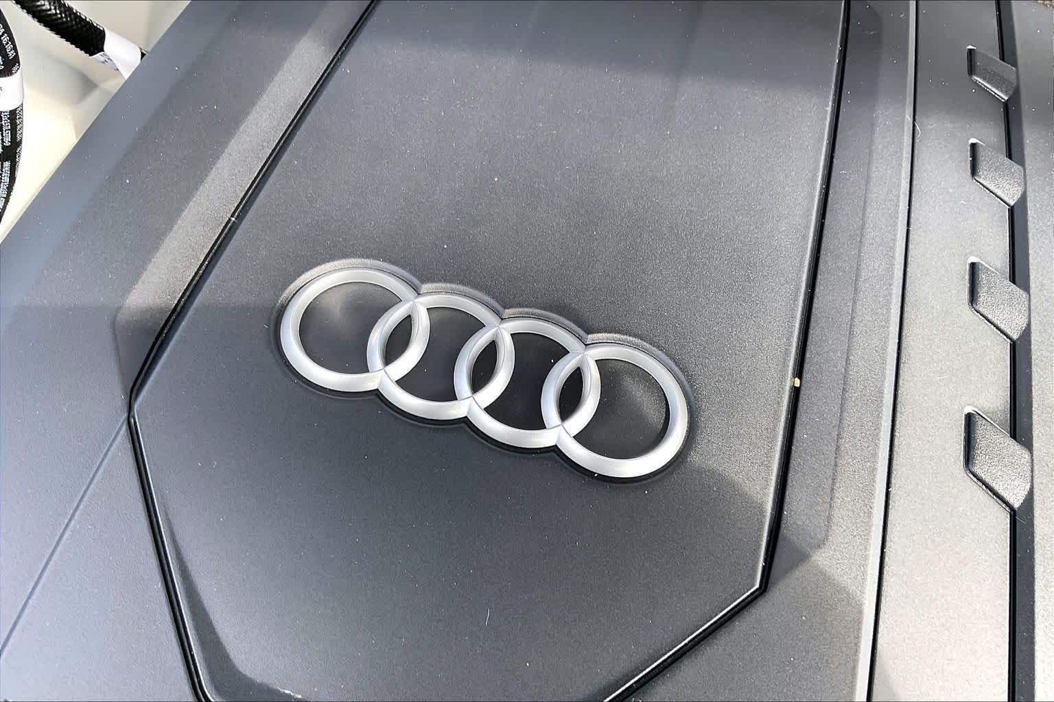 Used 2025 Glacier White Metallic Audi S line Premium image 34