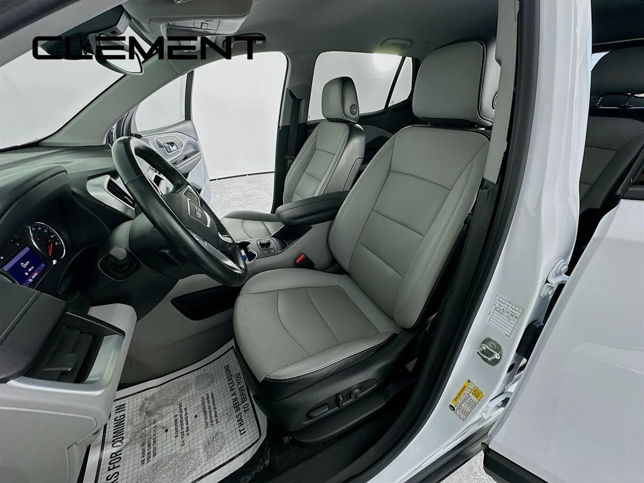 Used 2023 Summit White GMC SLT image 29