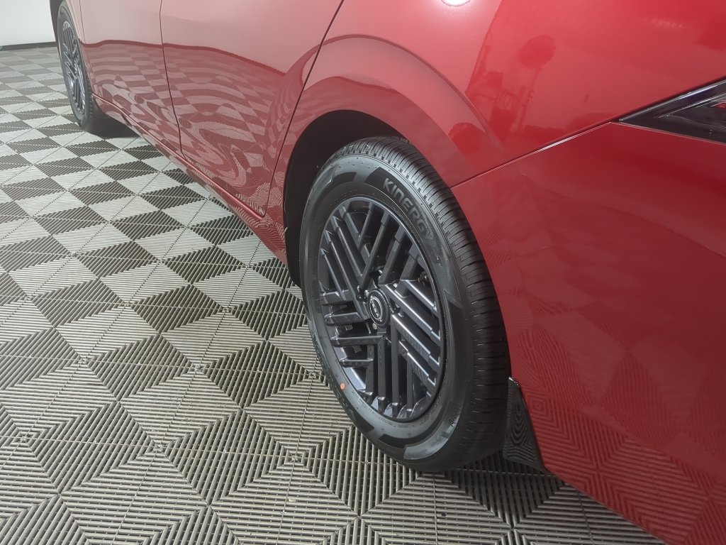 New 2027 Scarlet Ember Tintcoat Nissan SV image 5