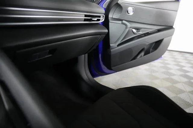 2025 Hyundai Elantra Blue - Photo 81