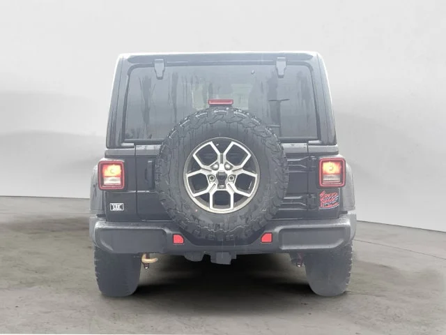 New 2027 Black Jeep 4-DOOR REWIND image 5