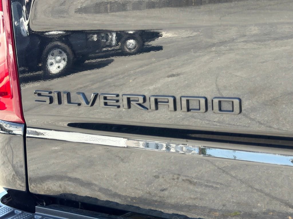 Used 2023 Black Chevrolet ZR2 image 14