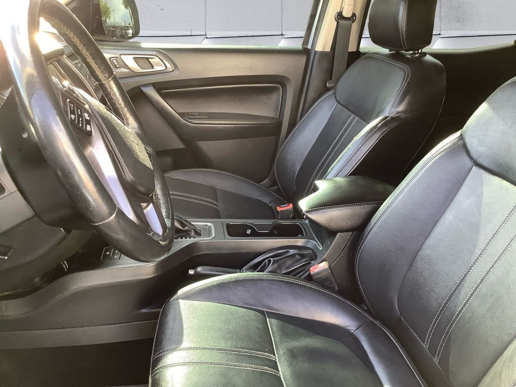 Used 2020 Silver Ford Lariat image 7