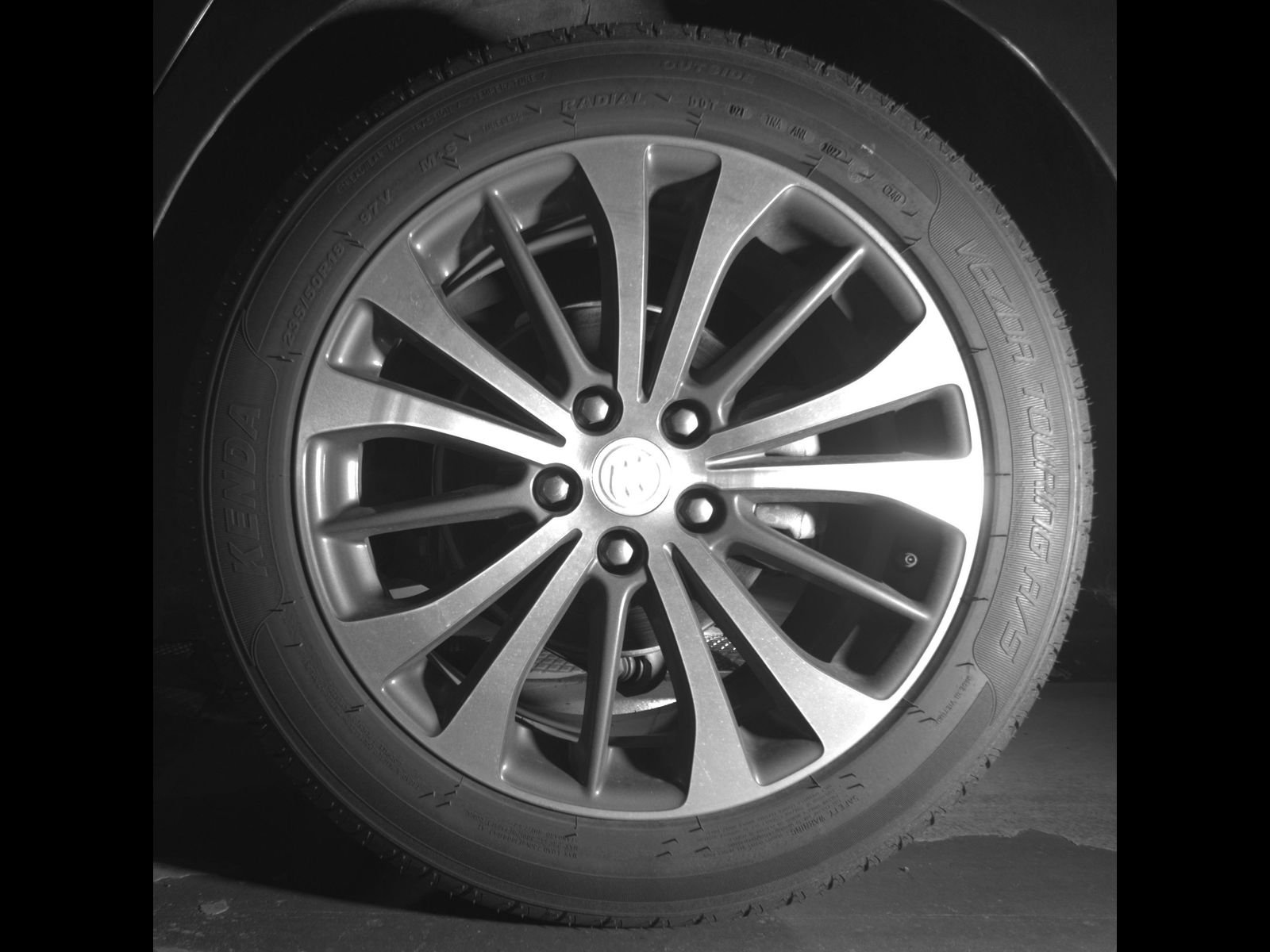 Used 2017 Dark Forest Green Metallic Buick Essence image 11