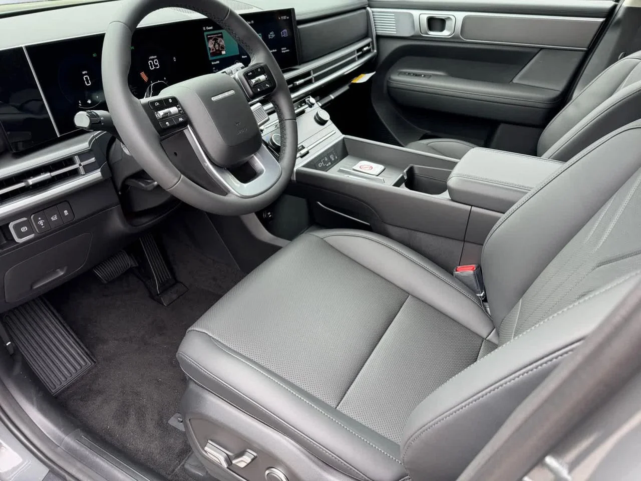 New 2027 Gray Hyundai SEL AWD image 7