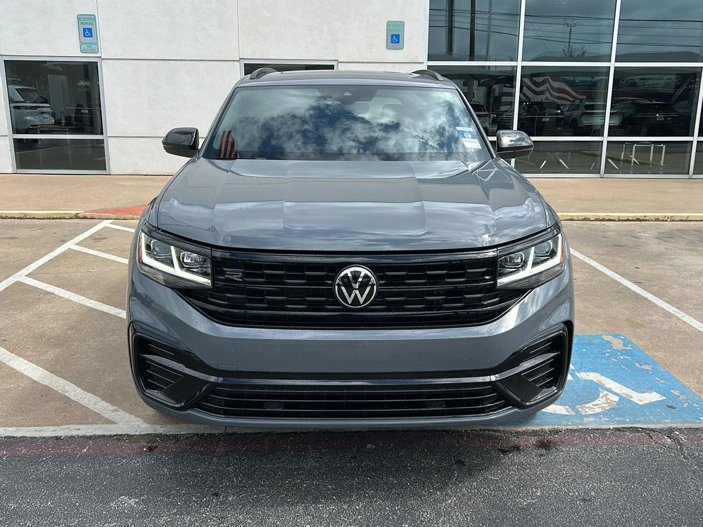 Used 2023 Pure Gray Volkswagen 2.0T SEL R-Line Black image 2