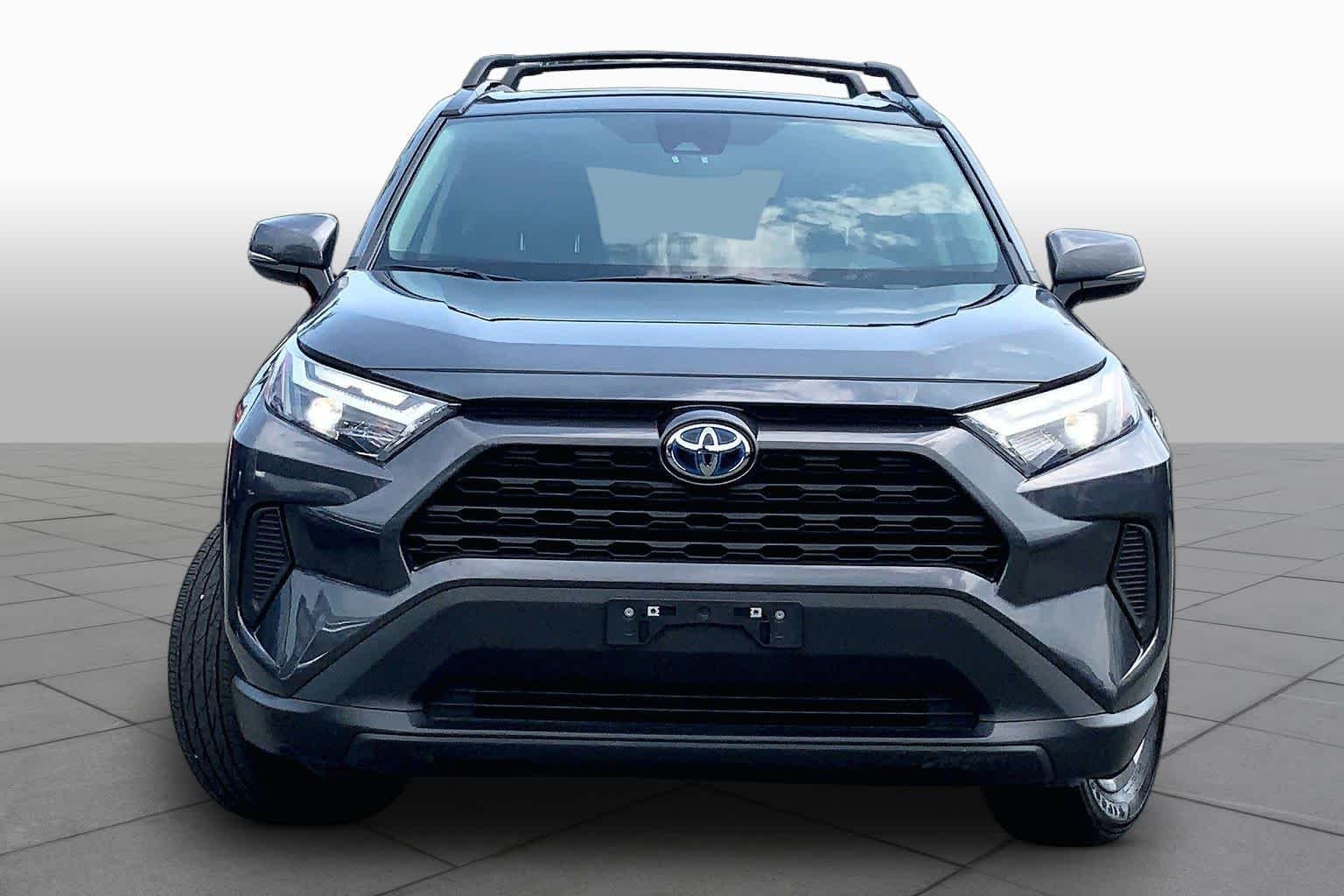 Used 2024 Magnetic Gray Metallic Toyota Hybrid XLE image 4
