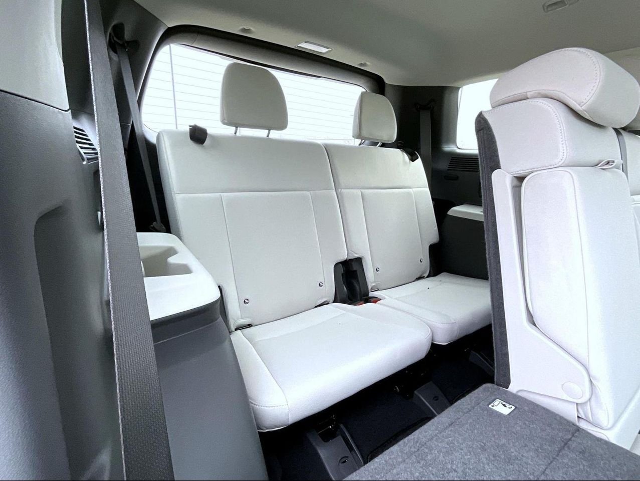 New 2026 Gray Hyundai SE image 20