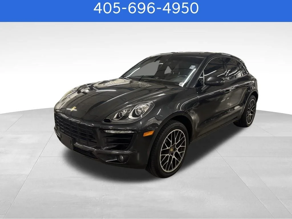 Pre-Owned 2018 Porsche Macan Base