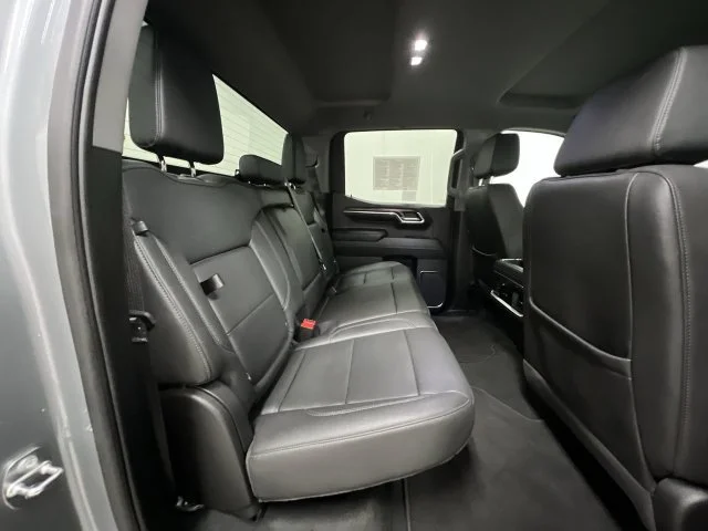 2024 GMC Sierra 1500 SLT - Photo 28