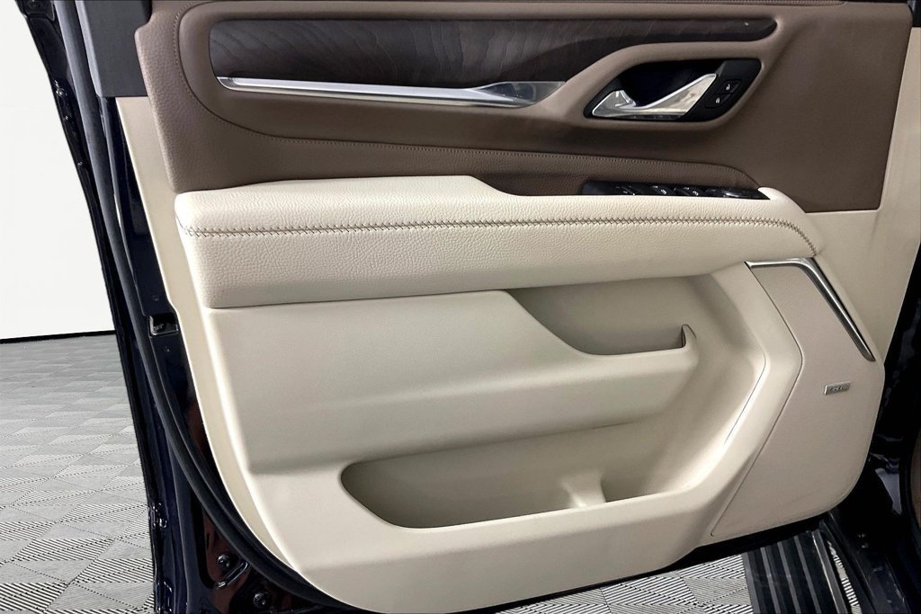 2023 GMC Yukon Denali - Photo 18