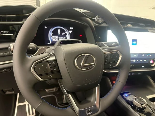 New 2026 Black Lexus 550e F SPORT image 17