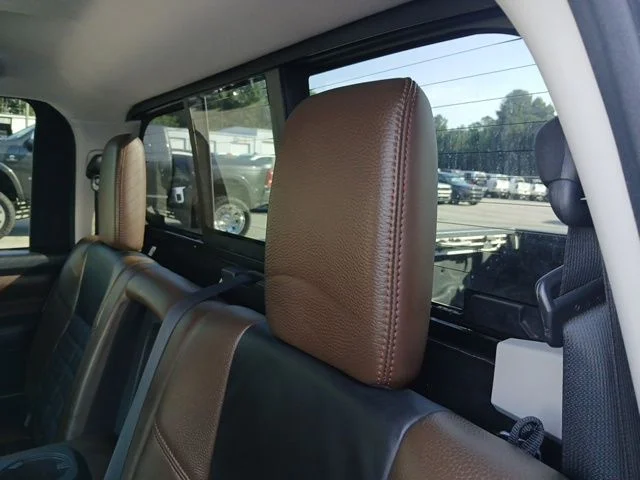 Used 2017 White Nissan Platinum Reserve image 17