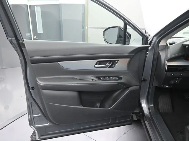 New 2026 Gun Metallic Nissan SL image 10