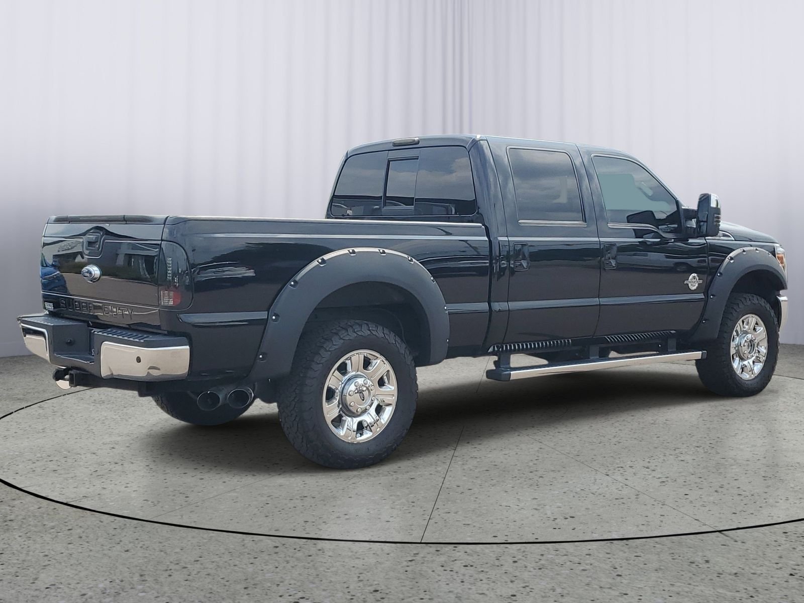Used 2016 Black Ford Lariat image 4