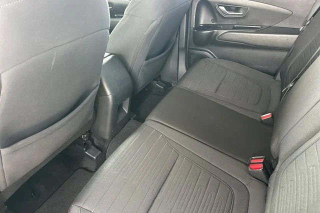 Used 2023 Gray Hyundai SEL Premium image 15