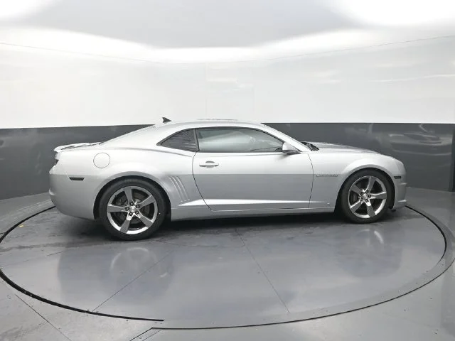 Used 2010 Silver Chevrolet SS image 9