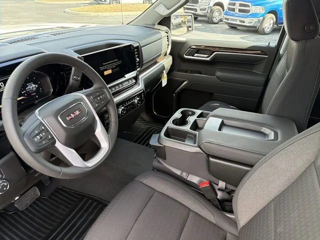New 2026 Summit White GMC SLE image 18