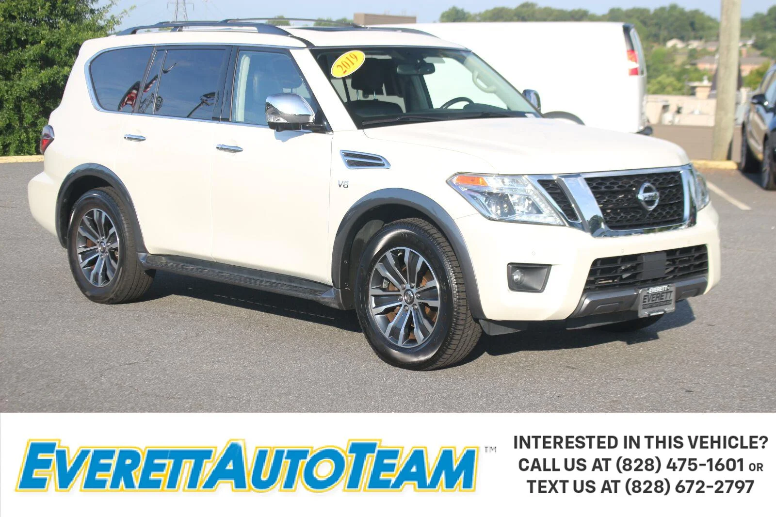 Used 2019 White Nissan SL image 1