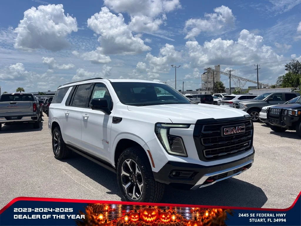 New 2026 Summit White GMC AT4 Ultimate image 2