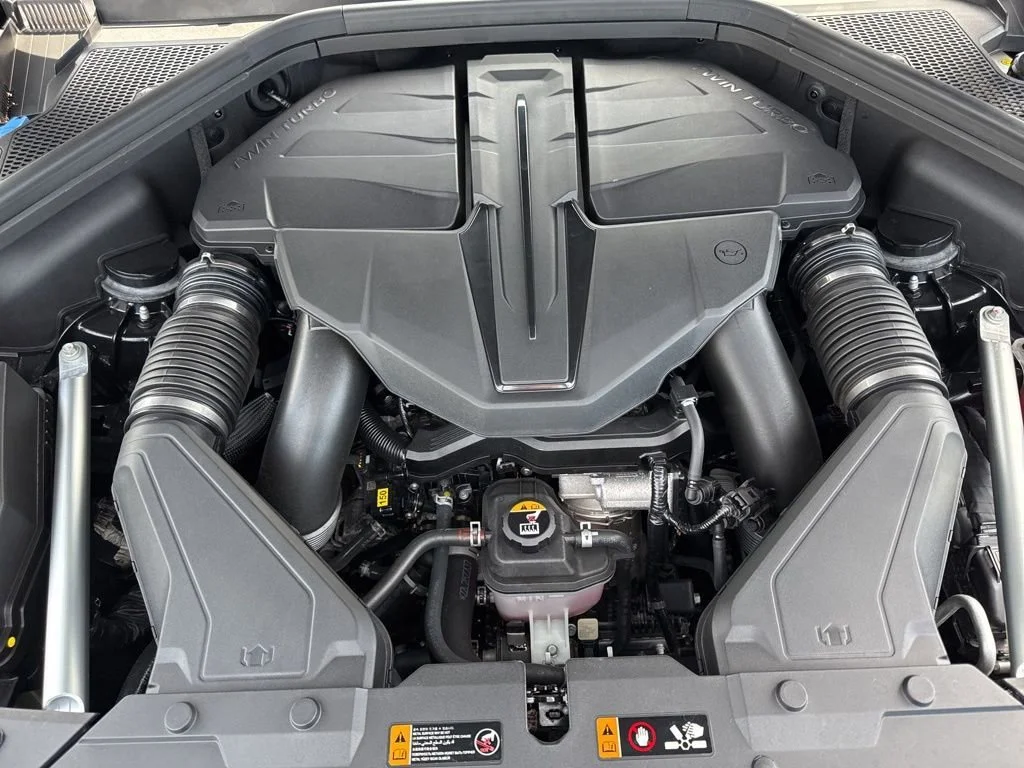 Used 2023  Genesis  image 35