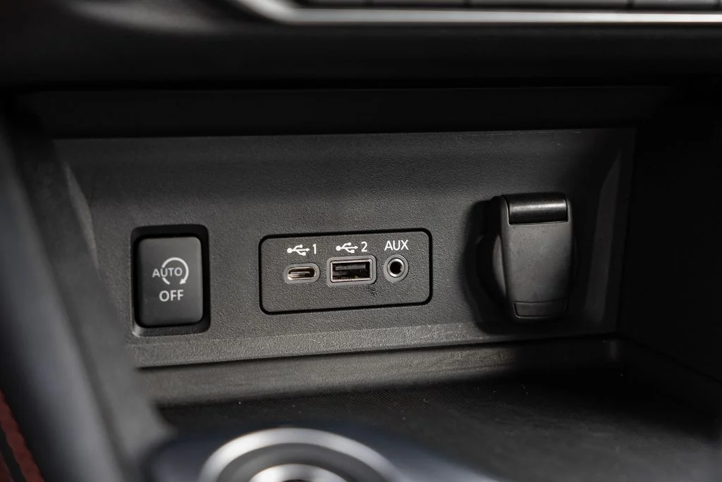 Certified Used 2025 Orange Nissan SR image 19