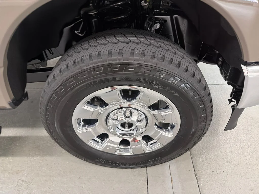 New 2026 Marsh Gray Ford F-350® Lariat® image 5