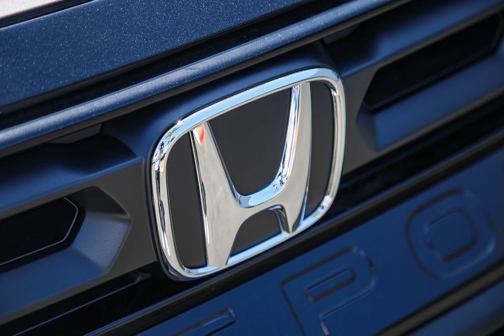 New 2026 Crystal Black Pearl Honda RTL image 12