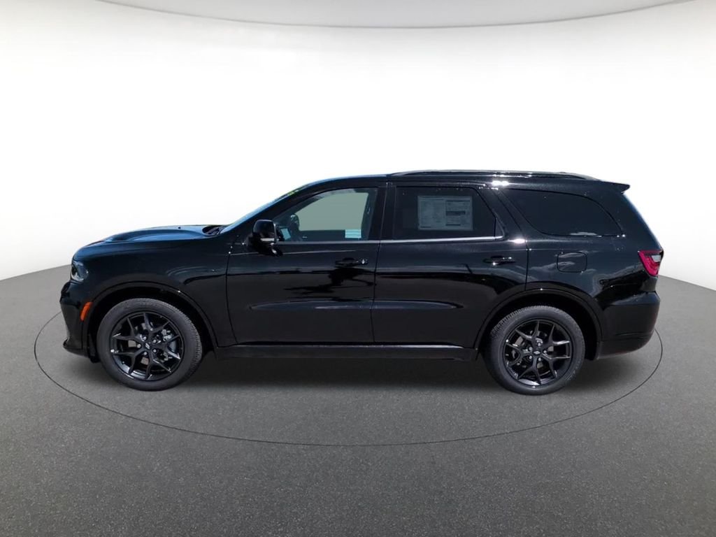 New 2026 Diamond Black Clear-Coat Exterior Paint Dodge GT Plus HEMI V8 image 13