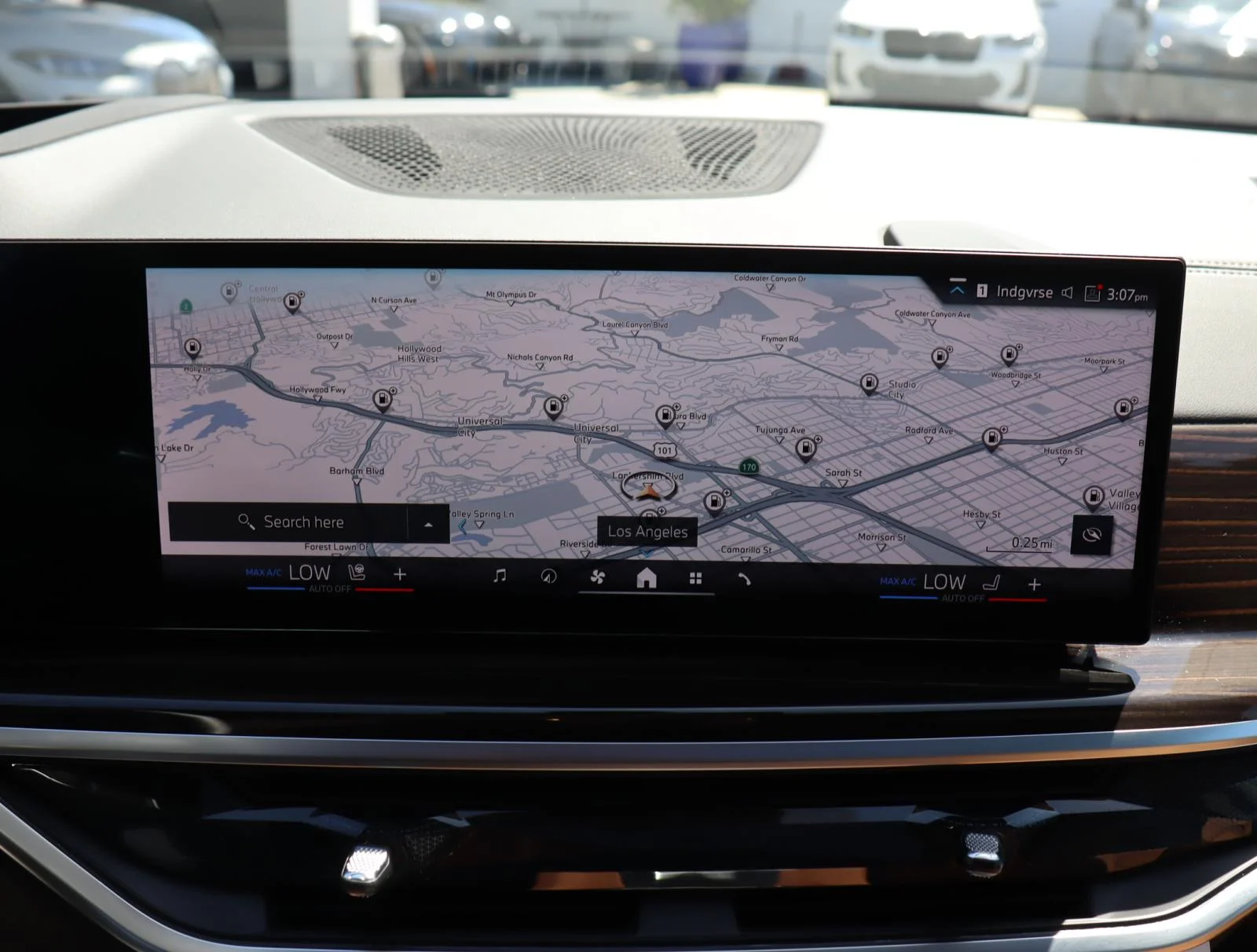 2025 BMW X5 40i - Photo 18
