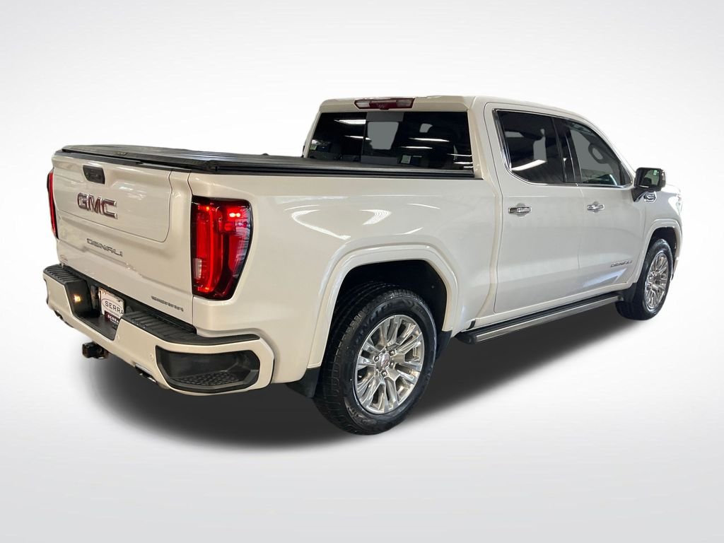 Used 2022 White GMC Denali image 5