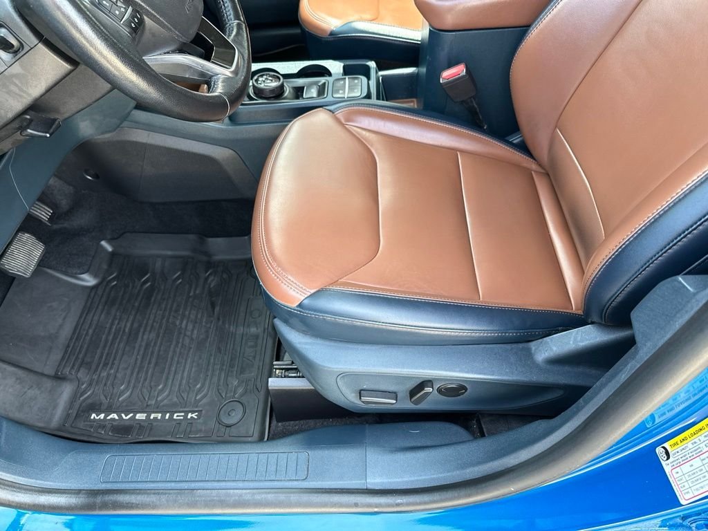 Used 2022 Blue Ford Lariat image 22