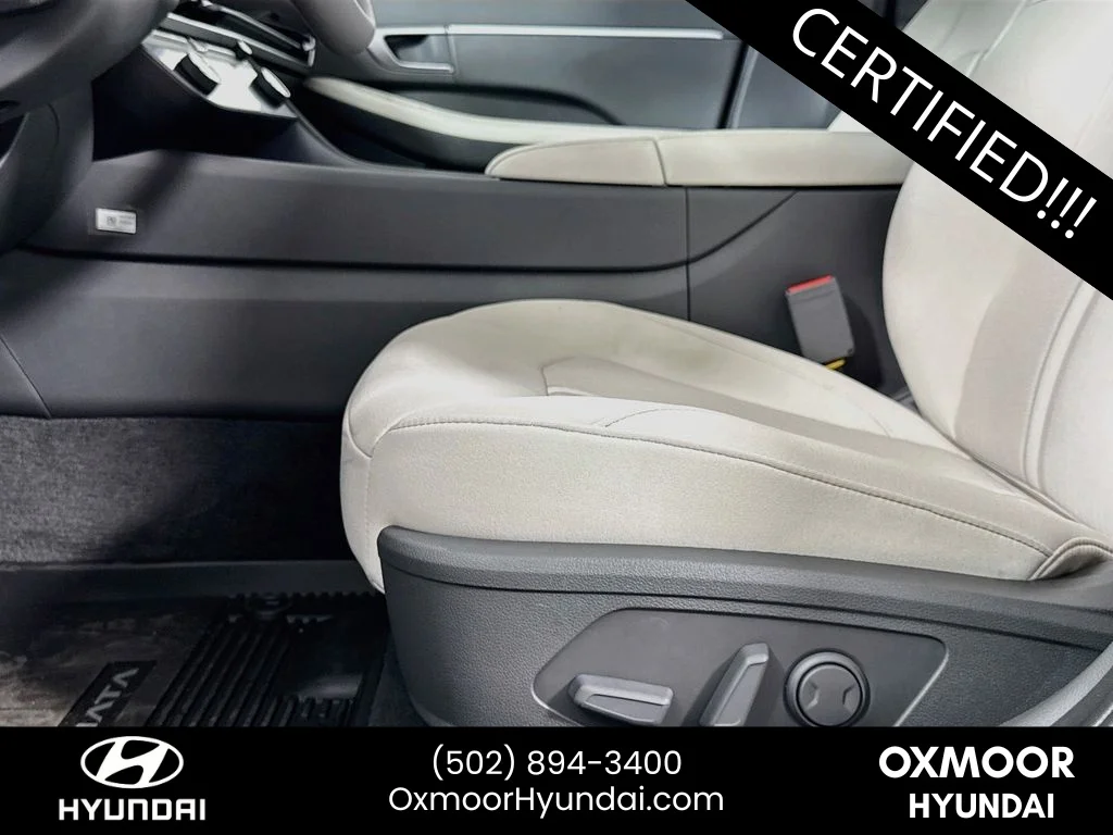 Used 2025 Abyss Black Hyundai SEL image 18