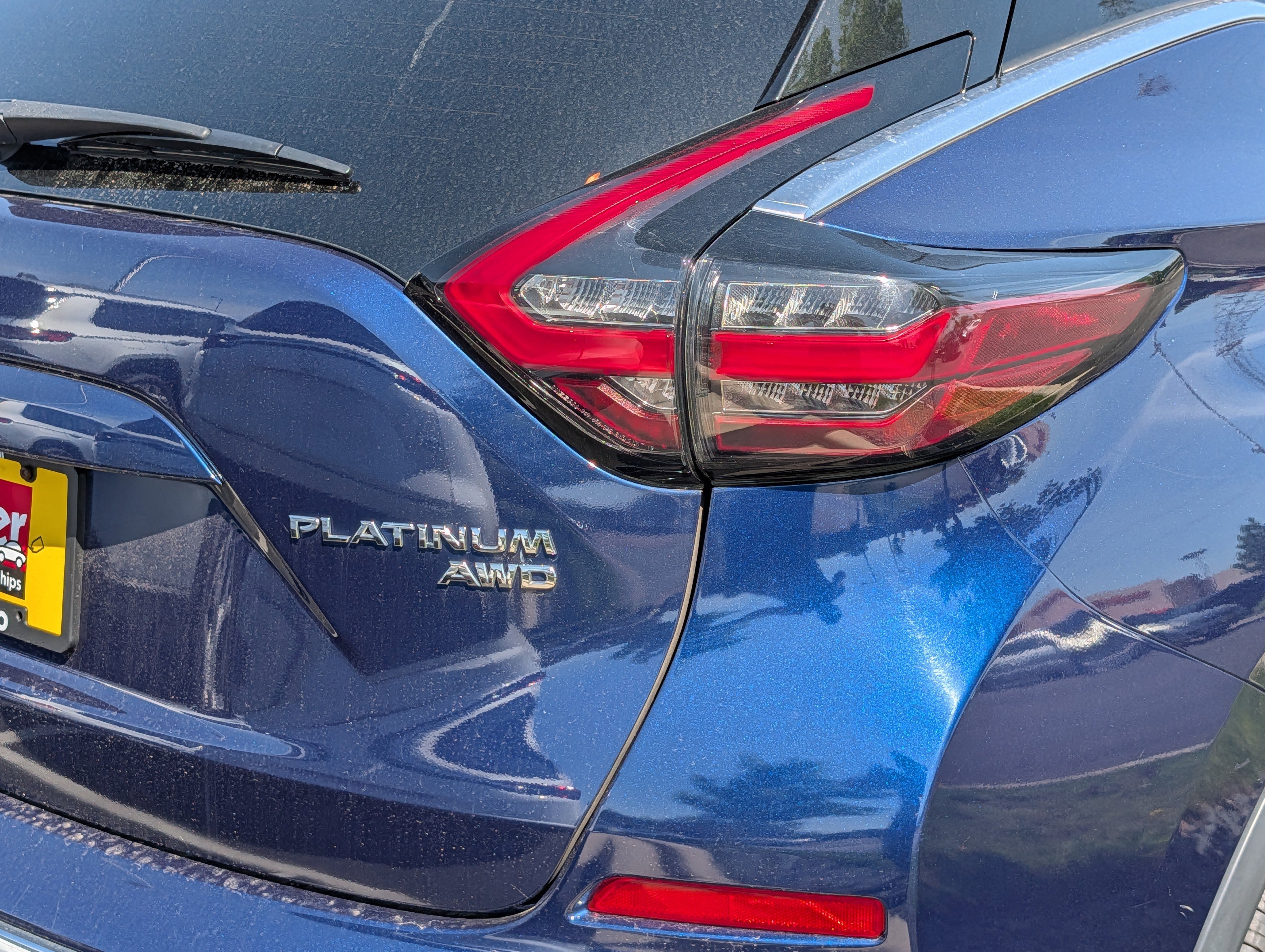 Used 2019 Deep Blue Pearl Nissan Platinum image 17