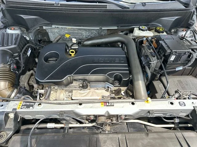 Used 2023 Silver GMC SLE image 10