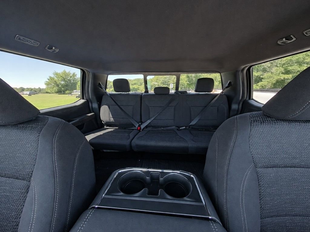 New 2026 Carbonized Gray Metallic Ford XLT image 12