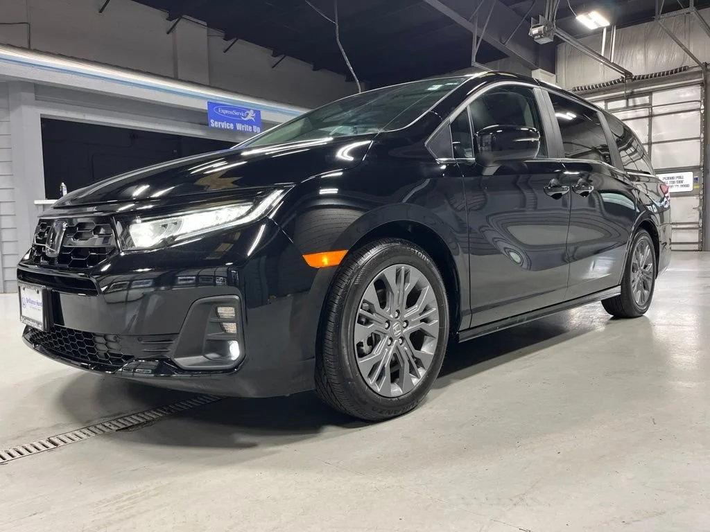 2025 Honda Odyssey Touring - Photo 49