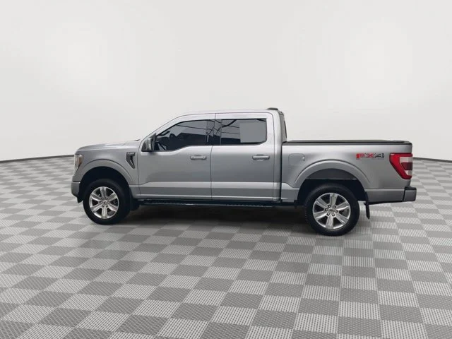 Used 2021 Gray Ford LARIAT image 41