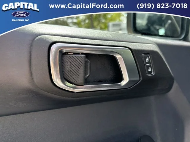 Used 2025 Gray Ford Badlands image 21
