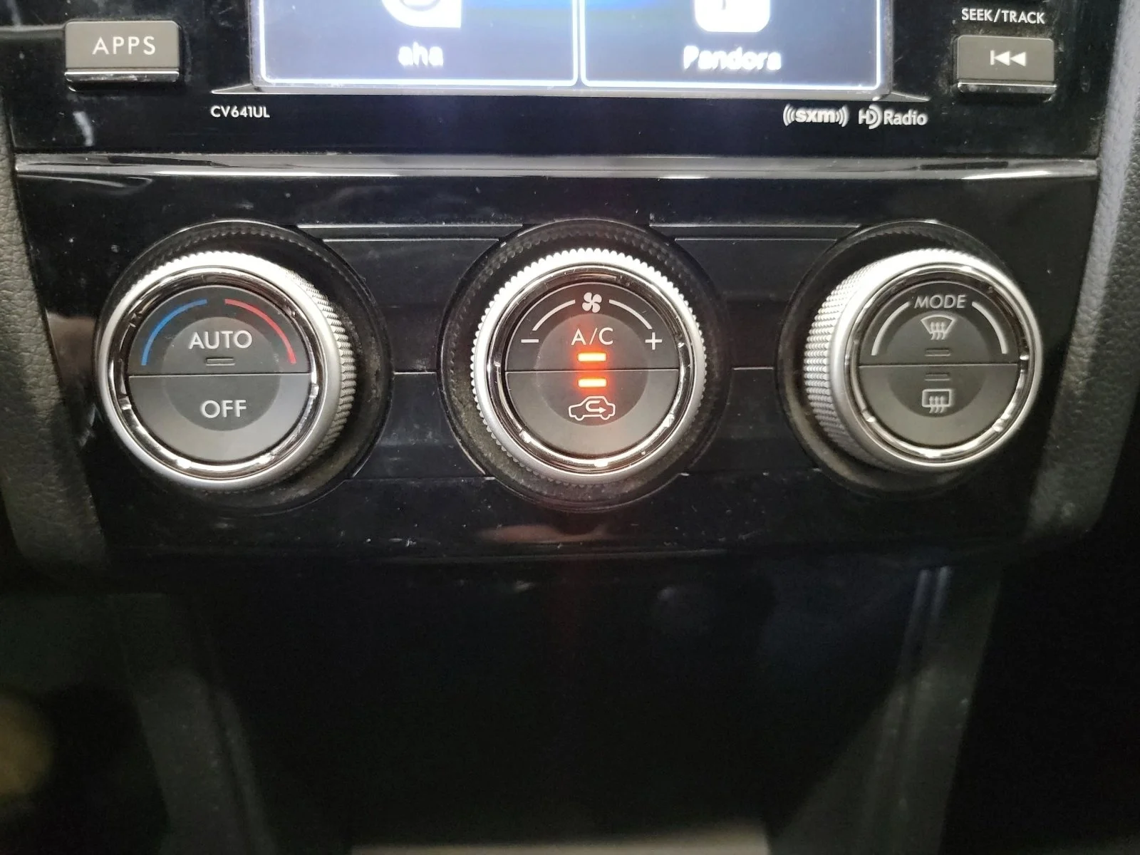 Used 2016 Crystal Black Silica Subaru Base image 20