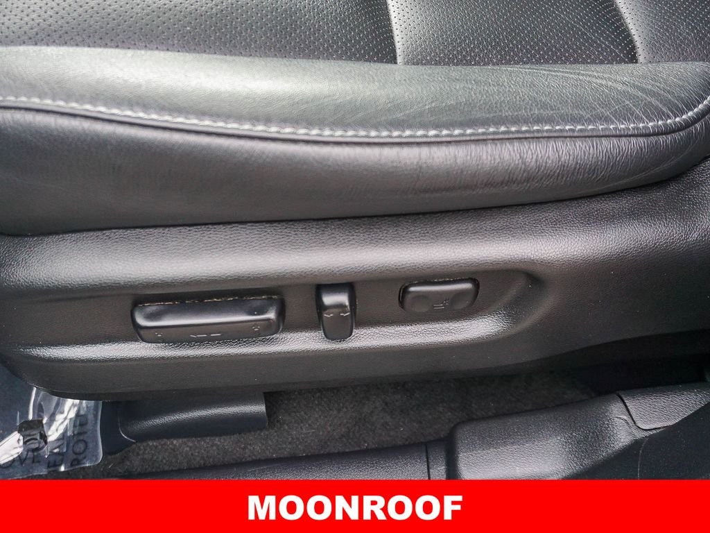 Used 2023  Honda EX-L image 19