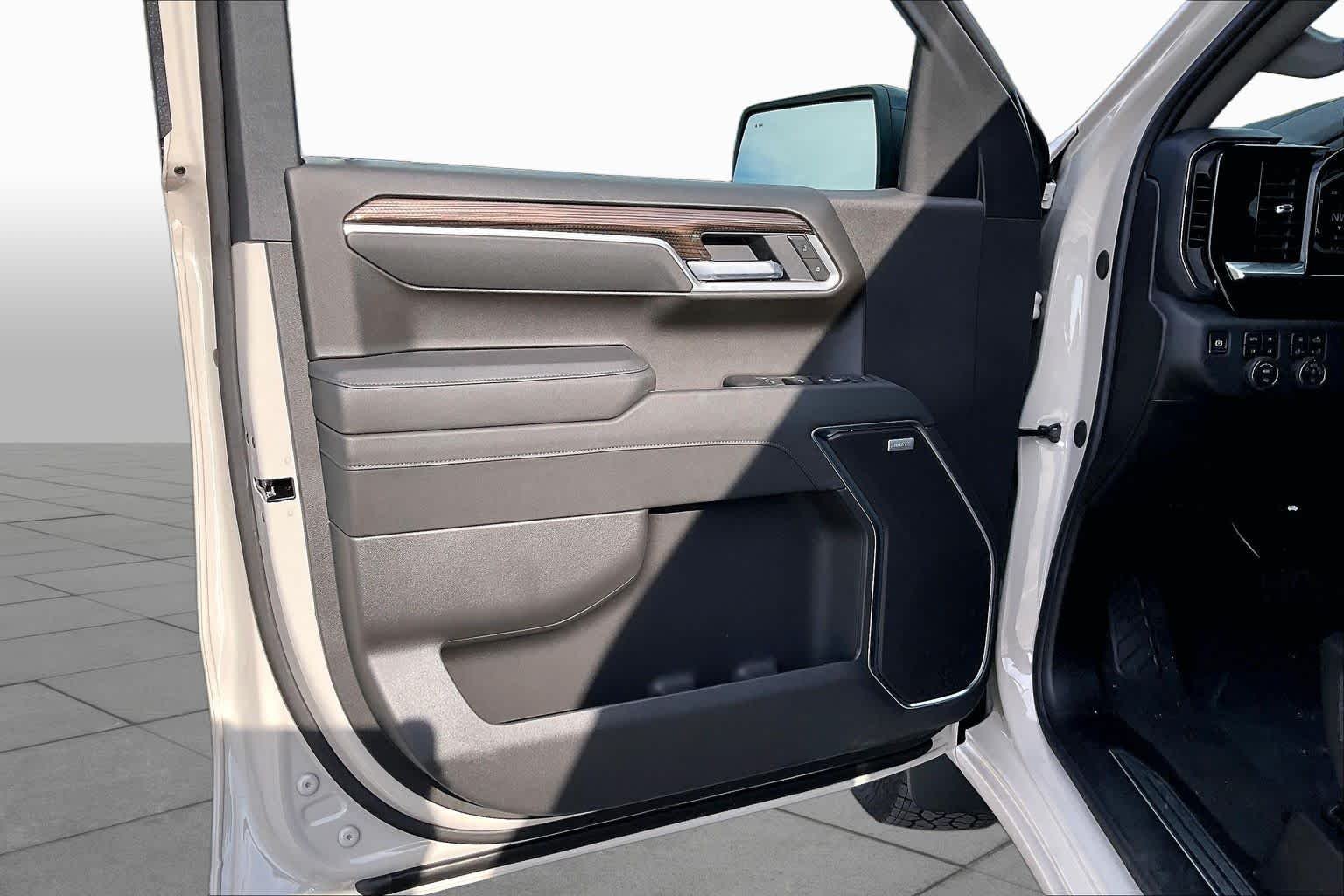 2026 Chevrolet Silverado 1500 RST - Photo 11