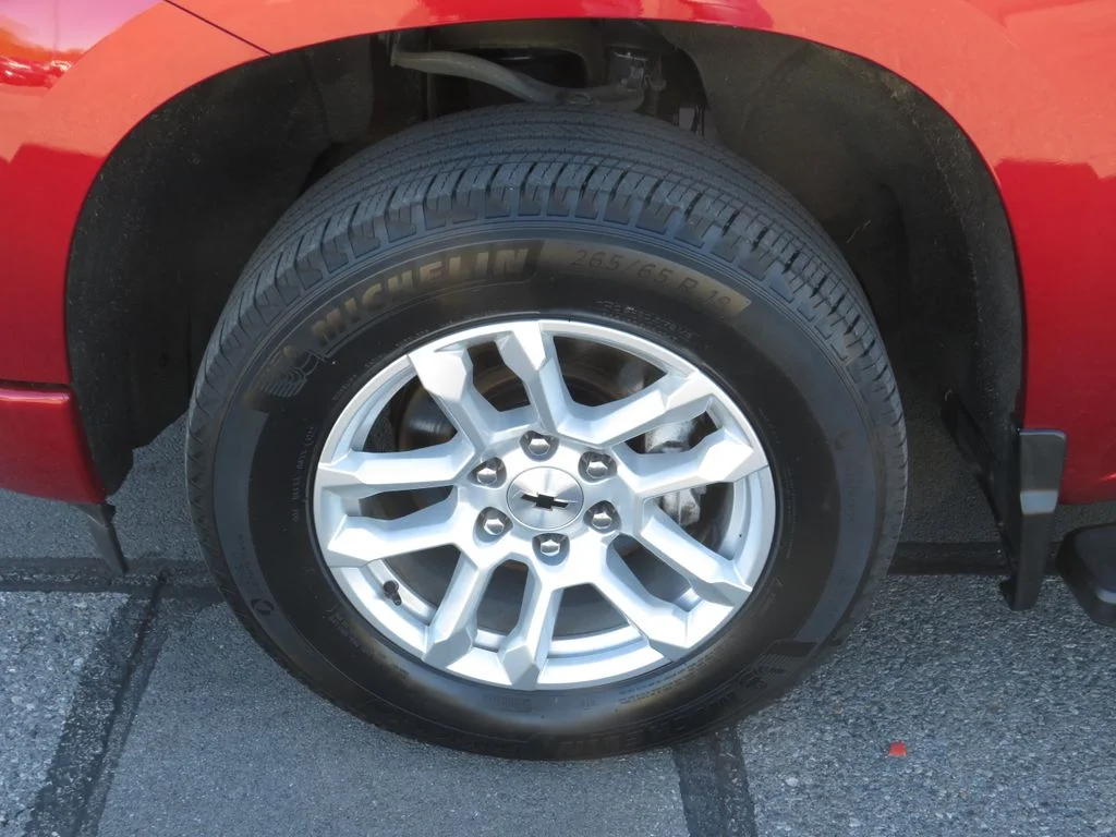 Used 2022 Red Chevrolet RST image 15