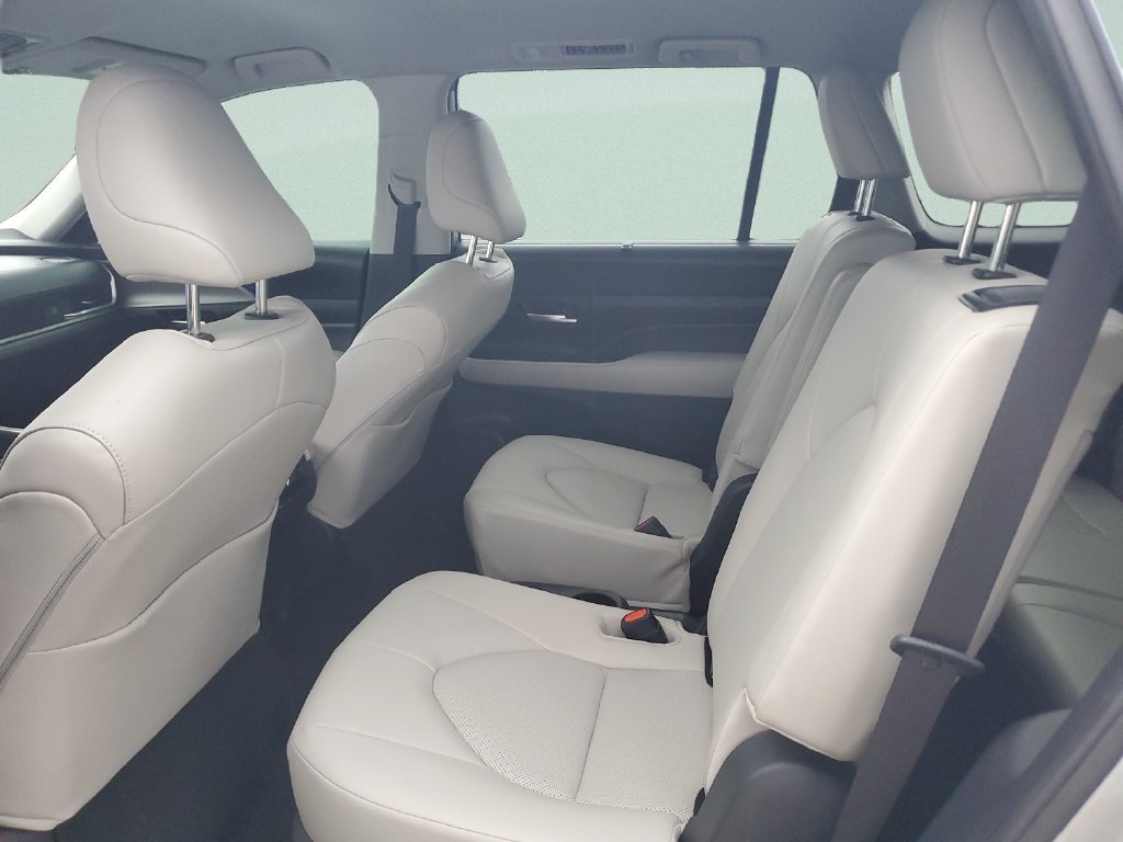 Certified Used 2024 Silver Toyota XLE image 10