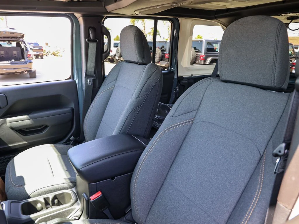 New 2026 Anvil Clear-Coat Exterior Paint Jeep Sport image 14