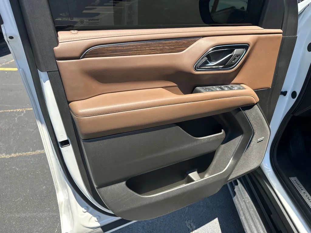 Used 2024 Beige Chevrolet High Country image 10