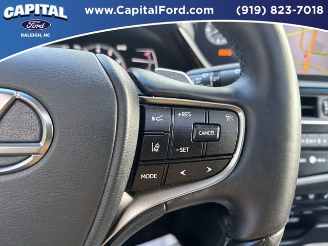 Used 2022 Beige Lexus 350 Ultra Luxury image 23