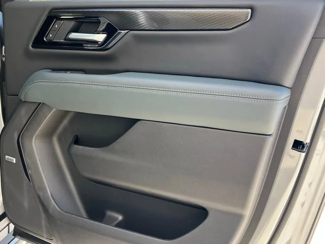 2026 GMC Yukon XL AT4 - Photo 27