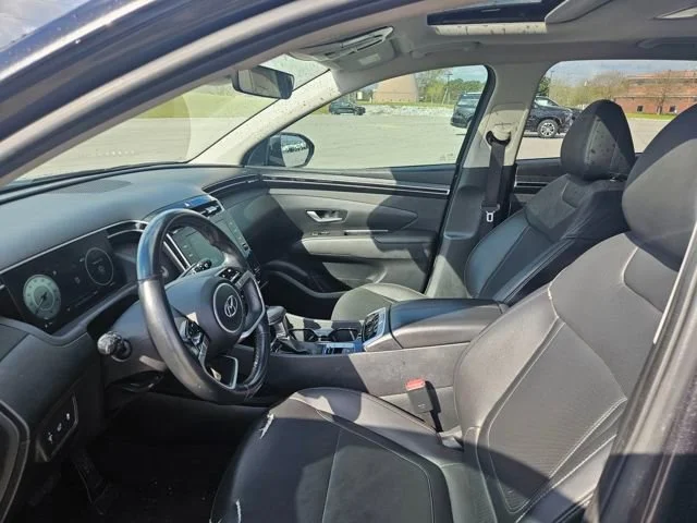 Used 2023 Gray Hyundai SEL image 9