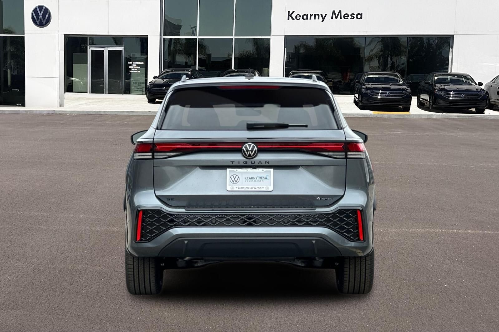 New 2026 Platinum Gray Metallic Volkswagen 2.0T SE R-Line Black image 5